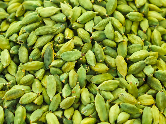 Cardamom – Premium Grade